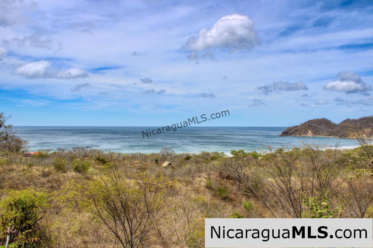 2.5 acres Panoramic Ocean Views Hilltop Ostional