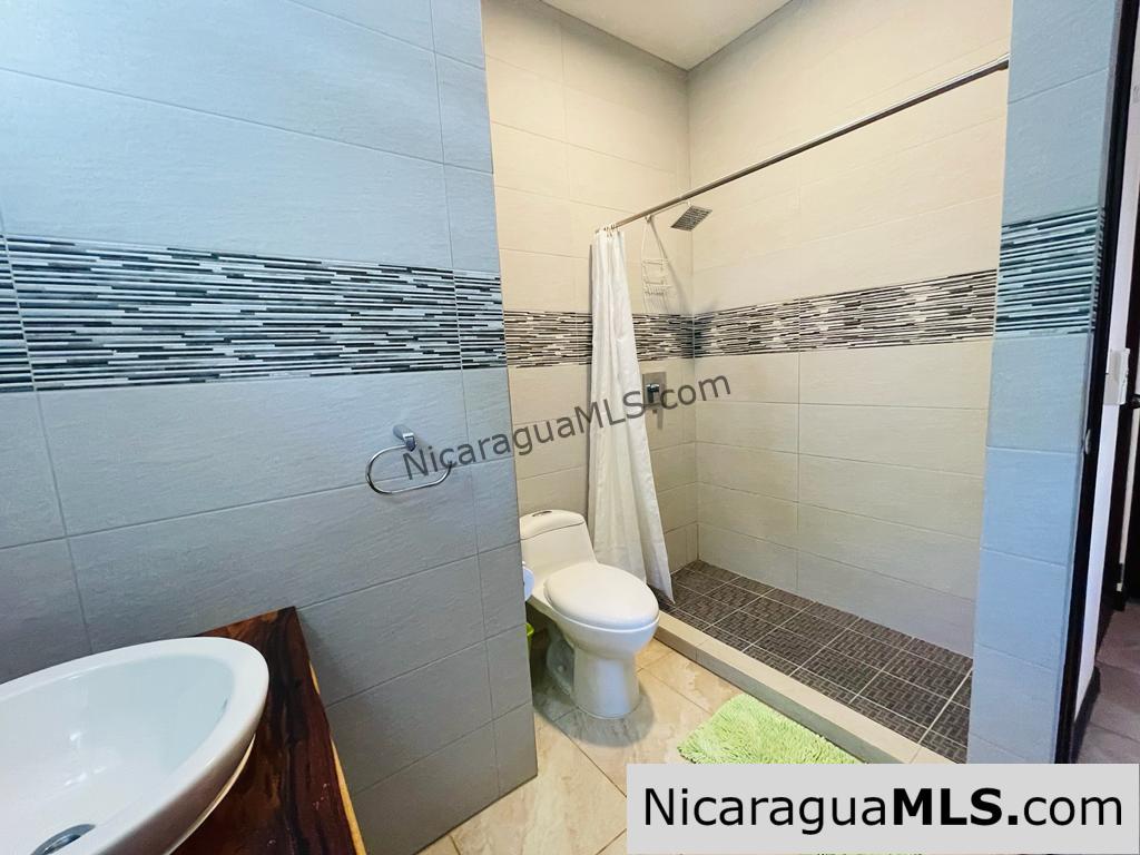 6.1 2 Bedroom Las Escadas Townhouse For Sale Close to Town