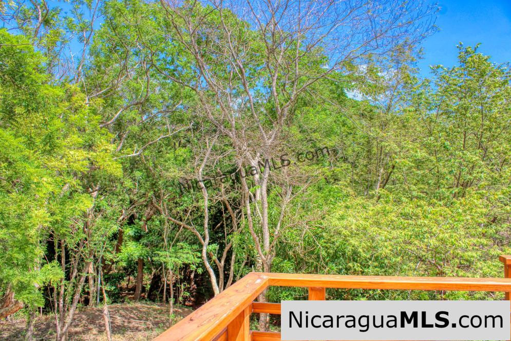 New Modern Home 4.75 acre Eco Estate @ Las Fincas in Escamequita