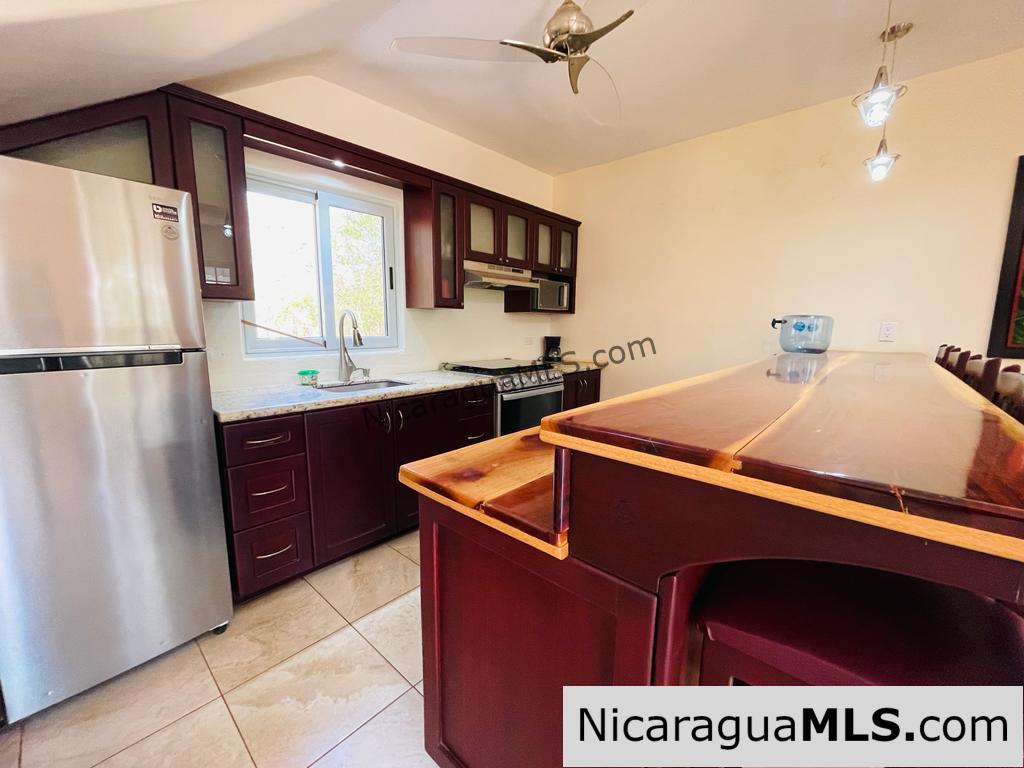 6.1 2 Bedroom Las Escadas Townhouse For Sale Close to Town