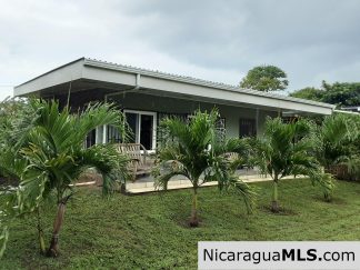 Beautiful House with 60 80 Fruits Tree in Rivas