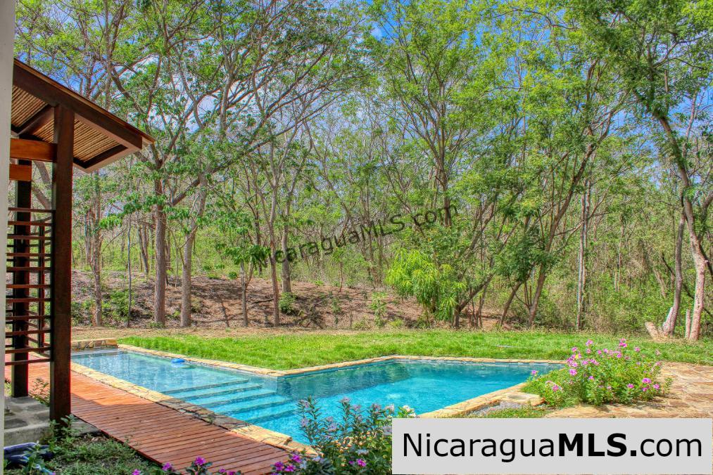 New Modern Home 4.75 acre Eco Estate @ Las Fincas in Escamequita