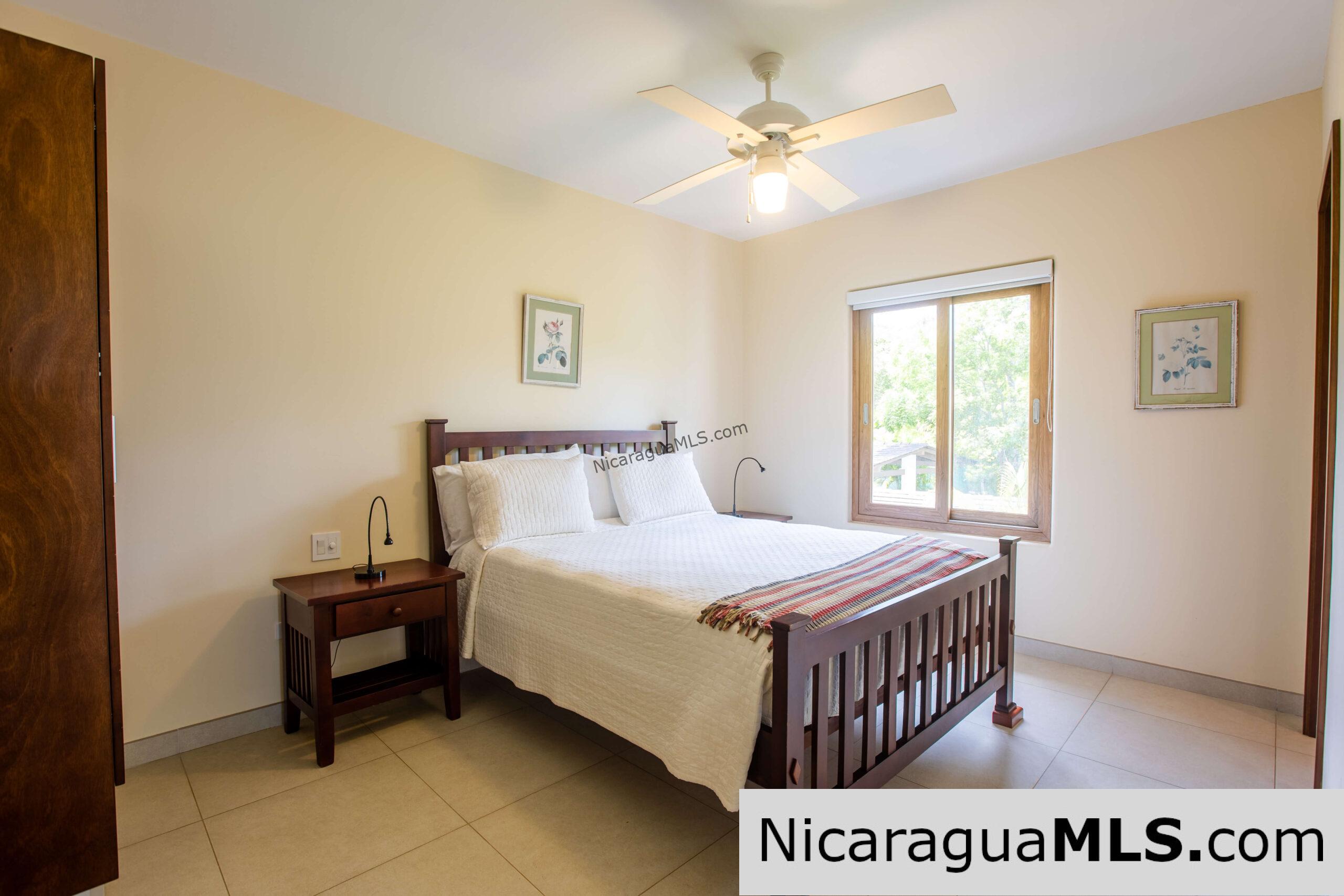 Condo E5 in Las Terrazas, Guacalito de la Isla