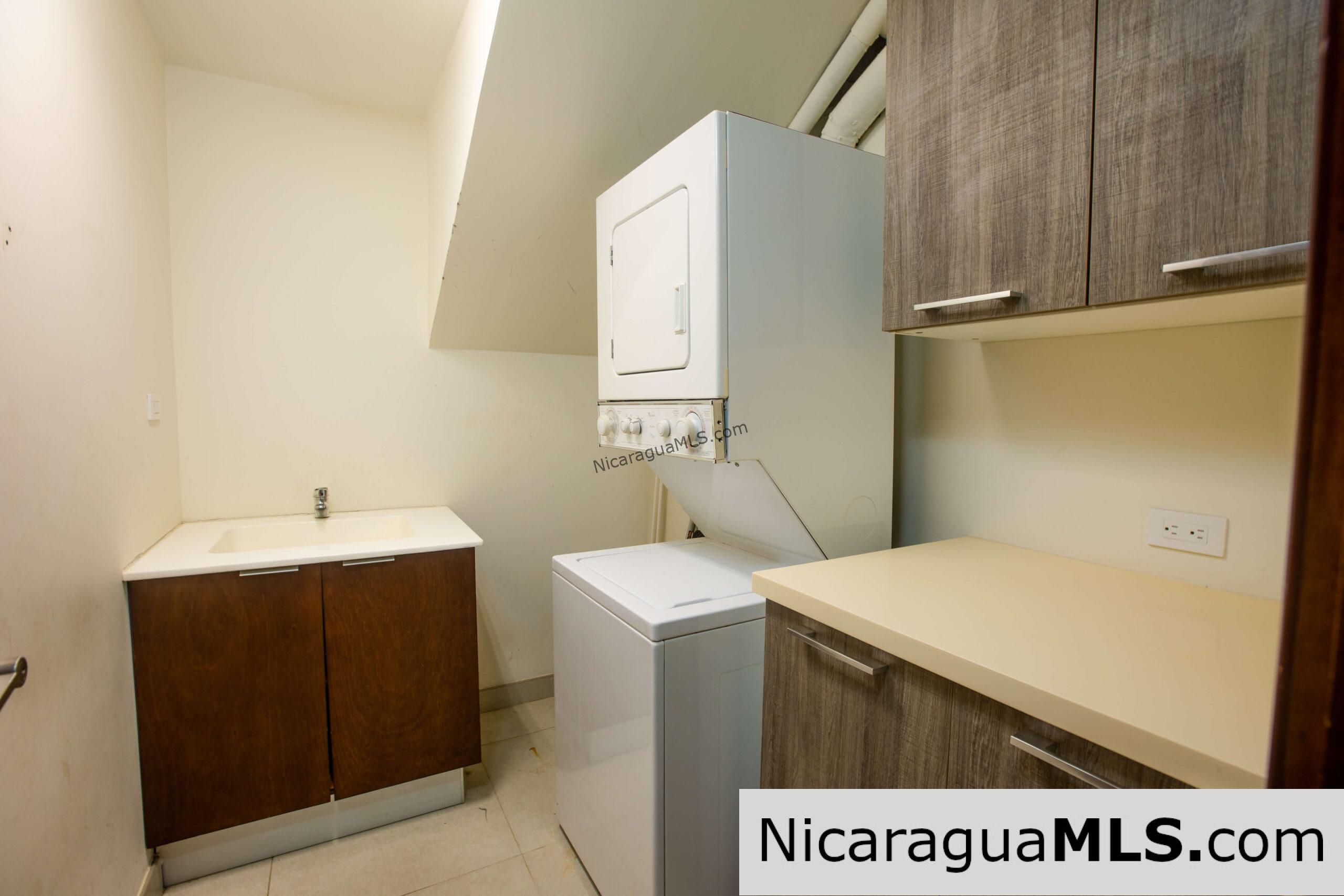 Condo E5 in Las Terrazas, Guacalito de la Isla