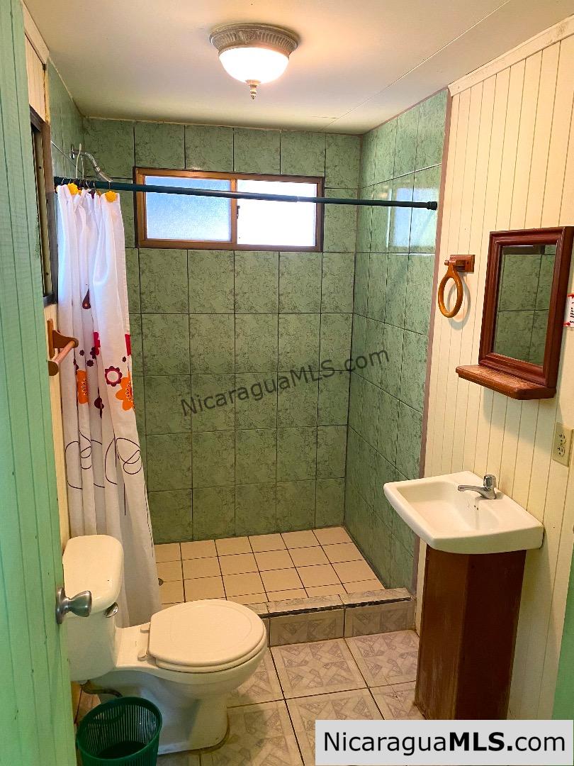 Beachfront House with rental Casitas at Playa Coco