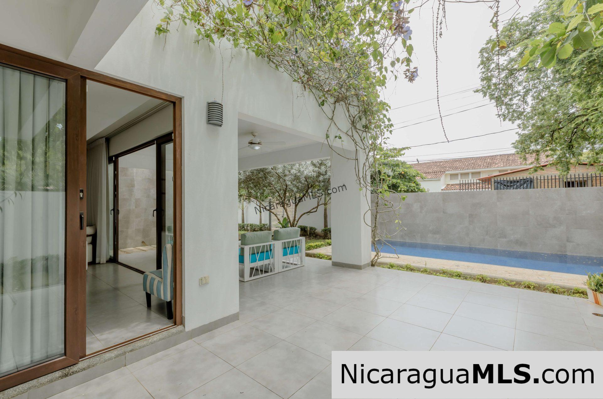 Casa Brisa de Mar in La Talanguera steps from the San Juan del Sur sand