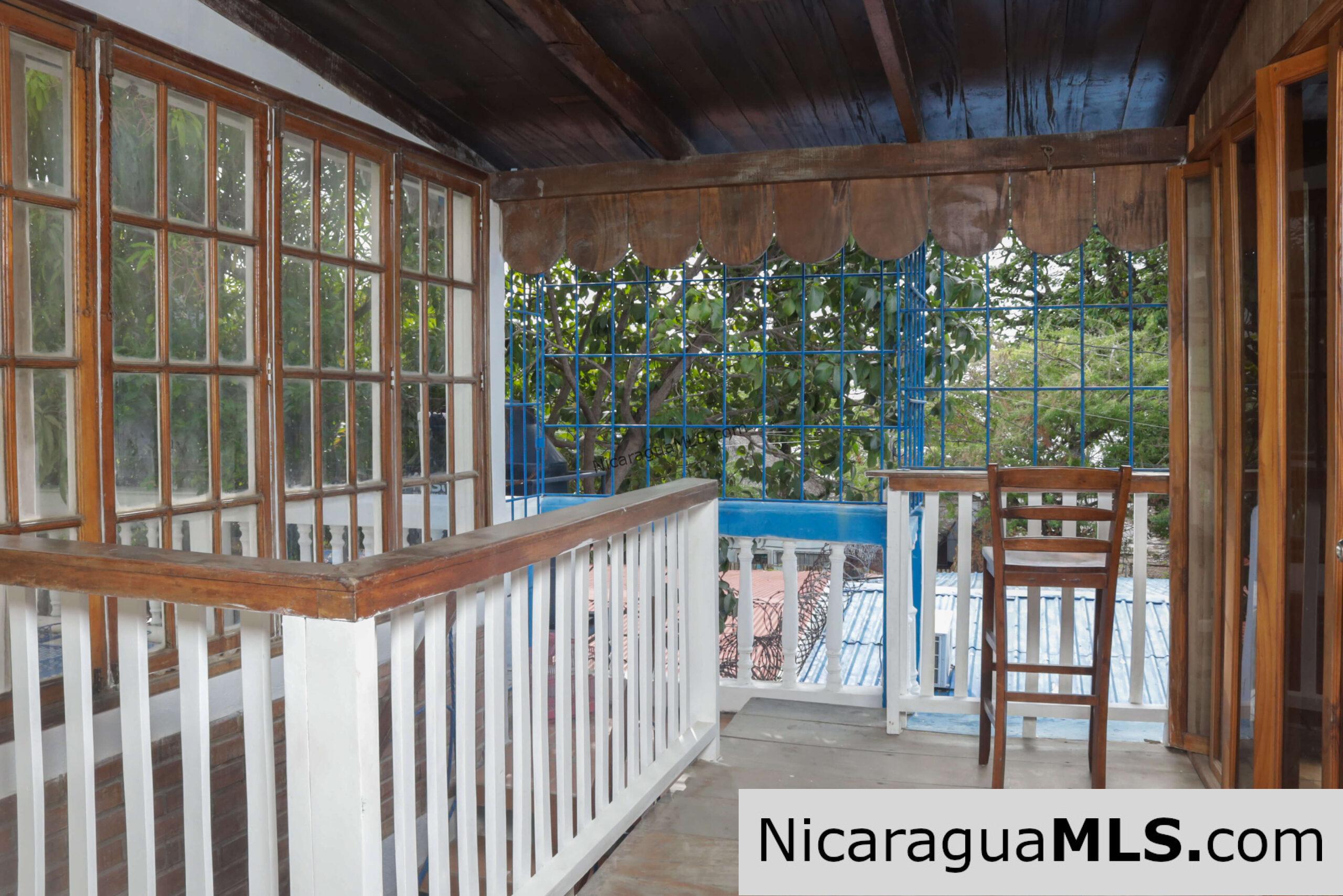 Casa Zeus in the â¤ï¸ of town