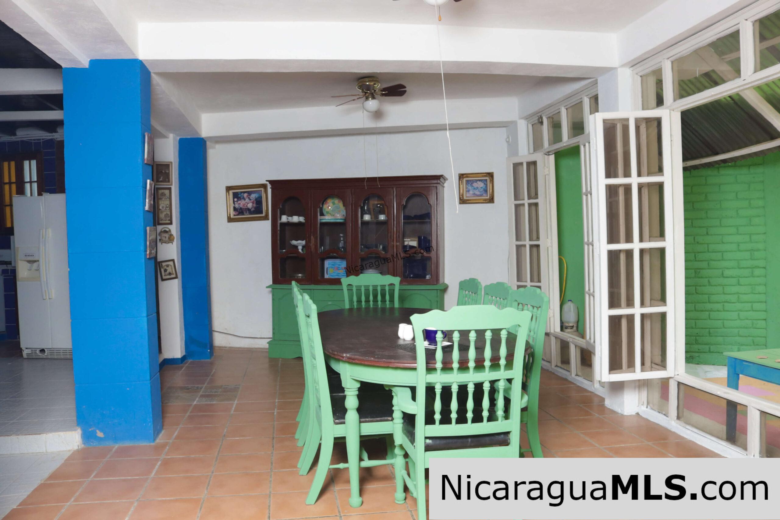 Casa Zeus in the â¤ï¸ of town