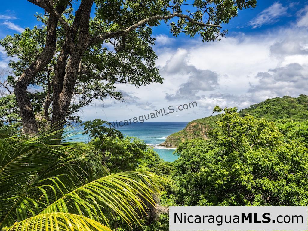 Cala Azul Ocean Front Lots For Sale in a Luxury Development