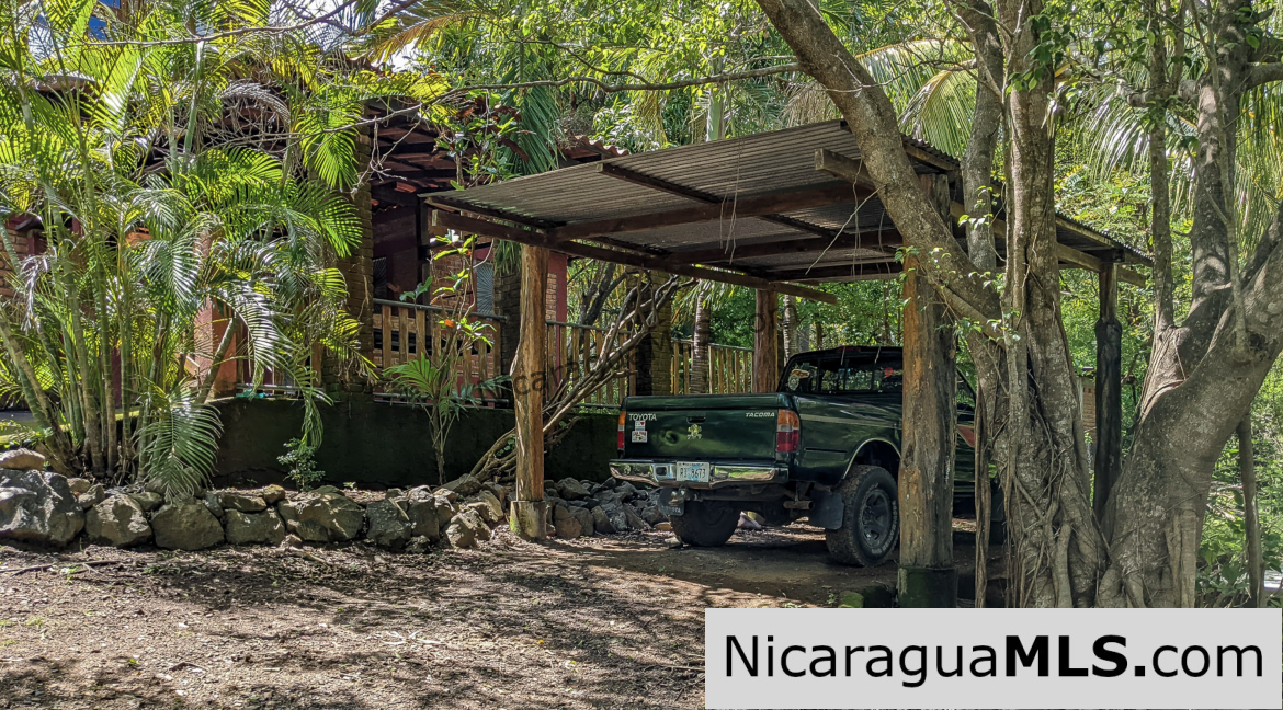 Rustic Jungle Home on 1.7 Acres Playa Majagual San Juan del Sur.