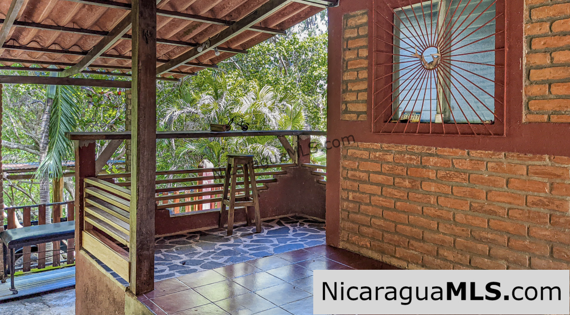 Rustic Jungle Home on 1.7 Acres Playa Majagual San Juan del Sur.