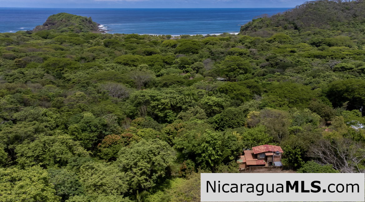 Rustic Jungle Home on 1.7 Acres Playa Majagual San Juan del Sur.