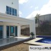 3 bedroom house in Vistas de Miramar neighborhood