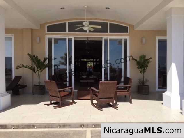 4 bedroom beachfront house in Aposentillo, Nicaragua.