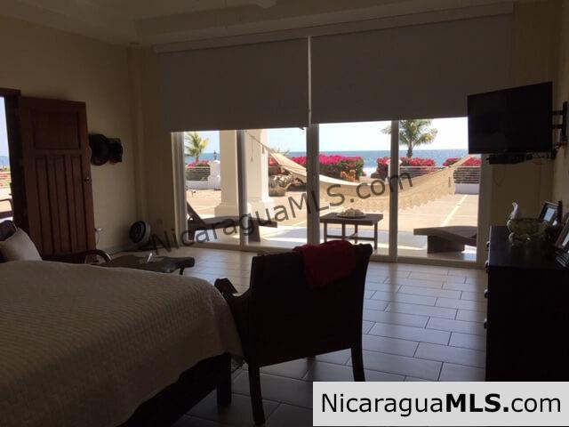 4 bedroom beachfront house in Aposentillo, Nicaragua.