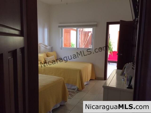 4 bedroom beachfront house in Aposentillo, Nicaragua.