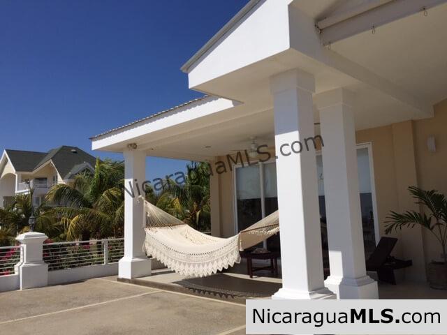 4 bedroom beachfront house in Aposentillo, Nicaragua.