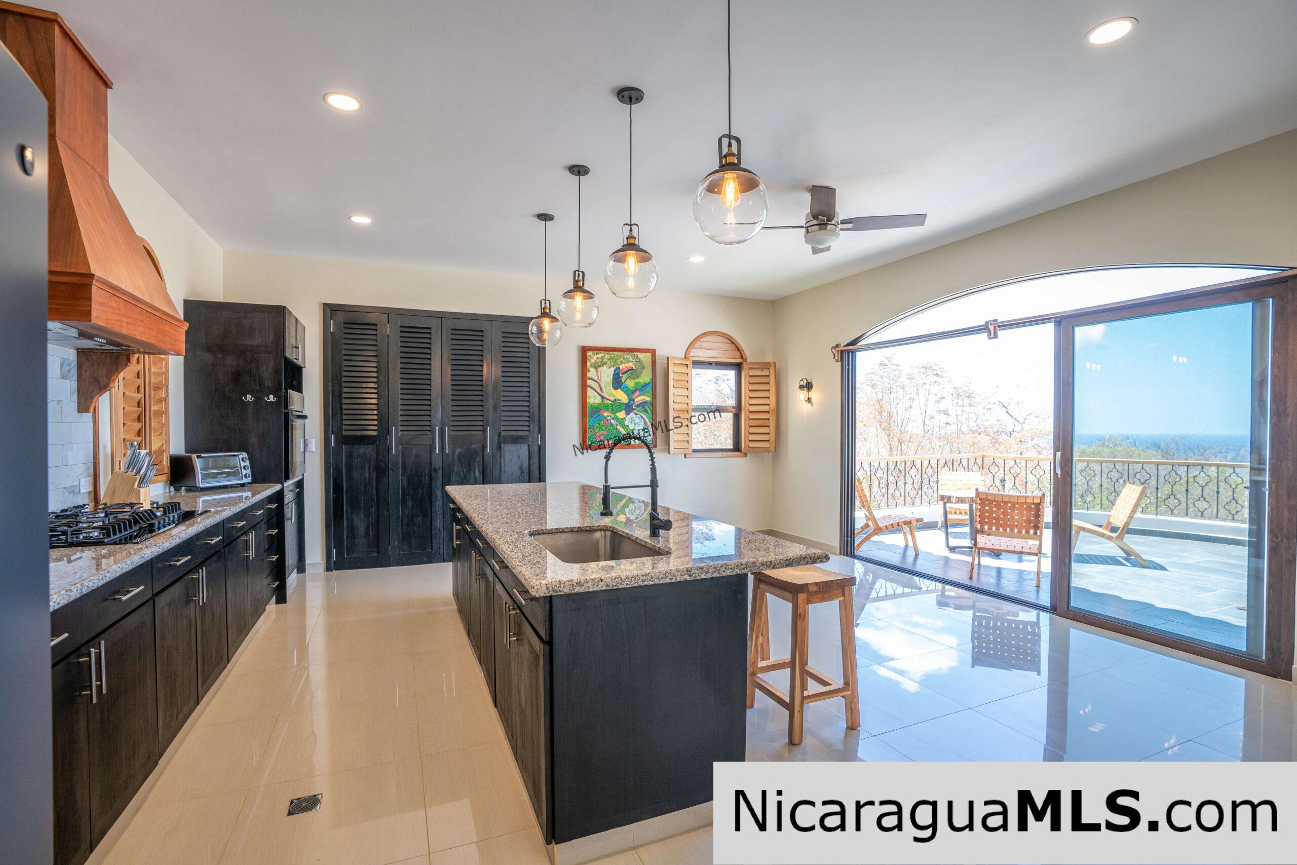 Casa Blanca at El Encanto del Sur