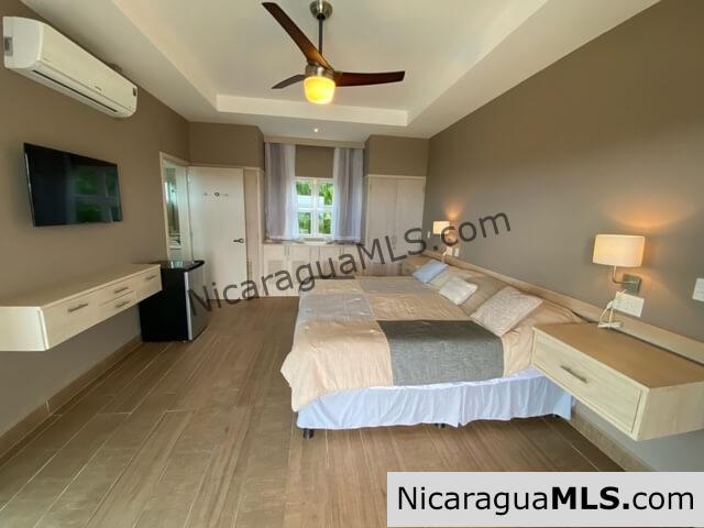 Casa Loma 14- Luxury House/Ocean Views