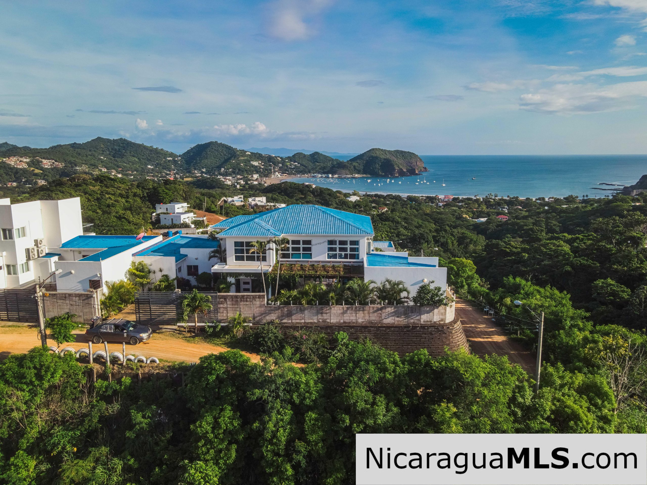 Casa Loma 14- Luxury House/Ocean Views