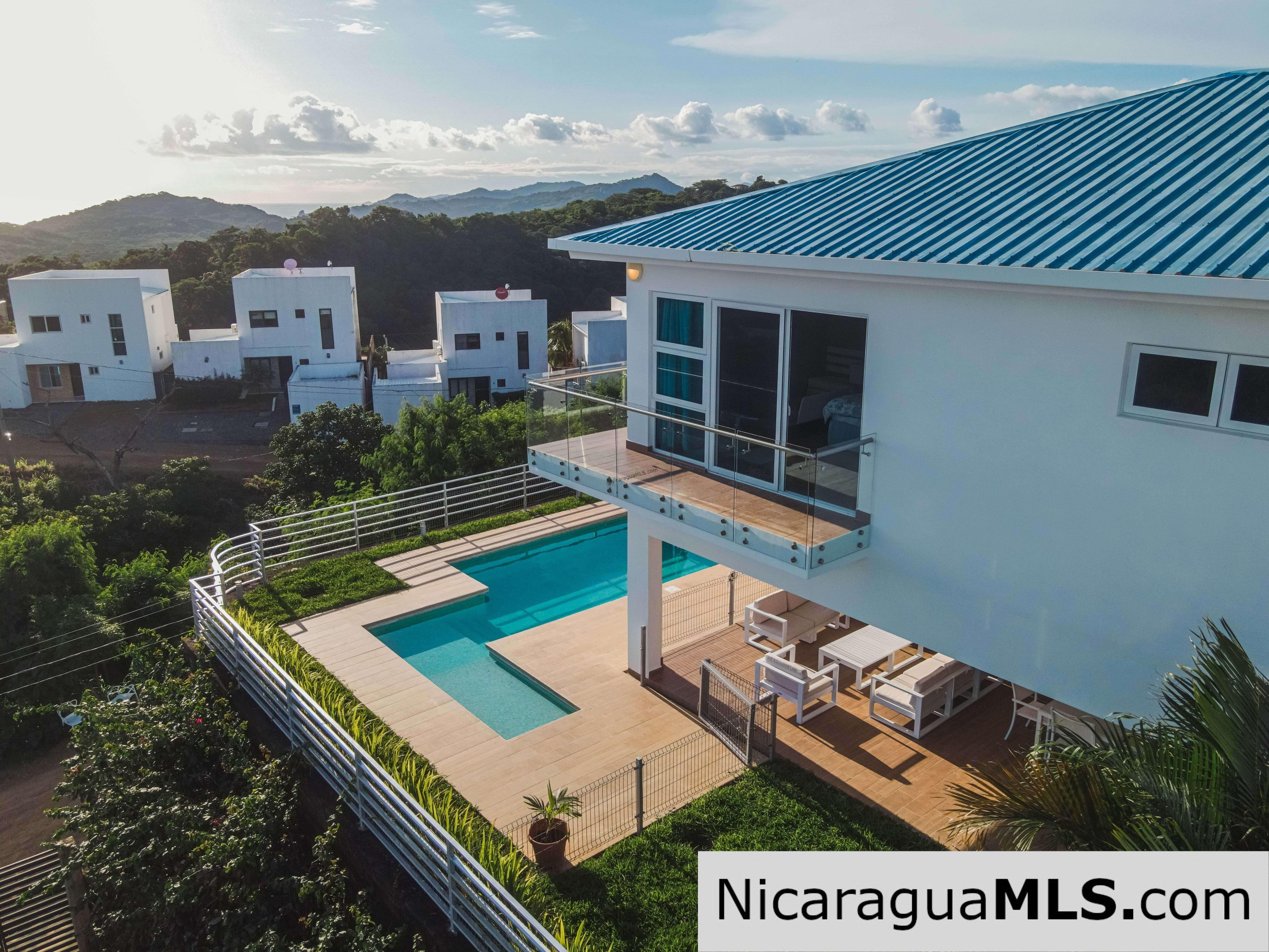 Casa Loma 14- Luxury House/Ocean Views