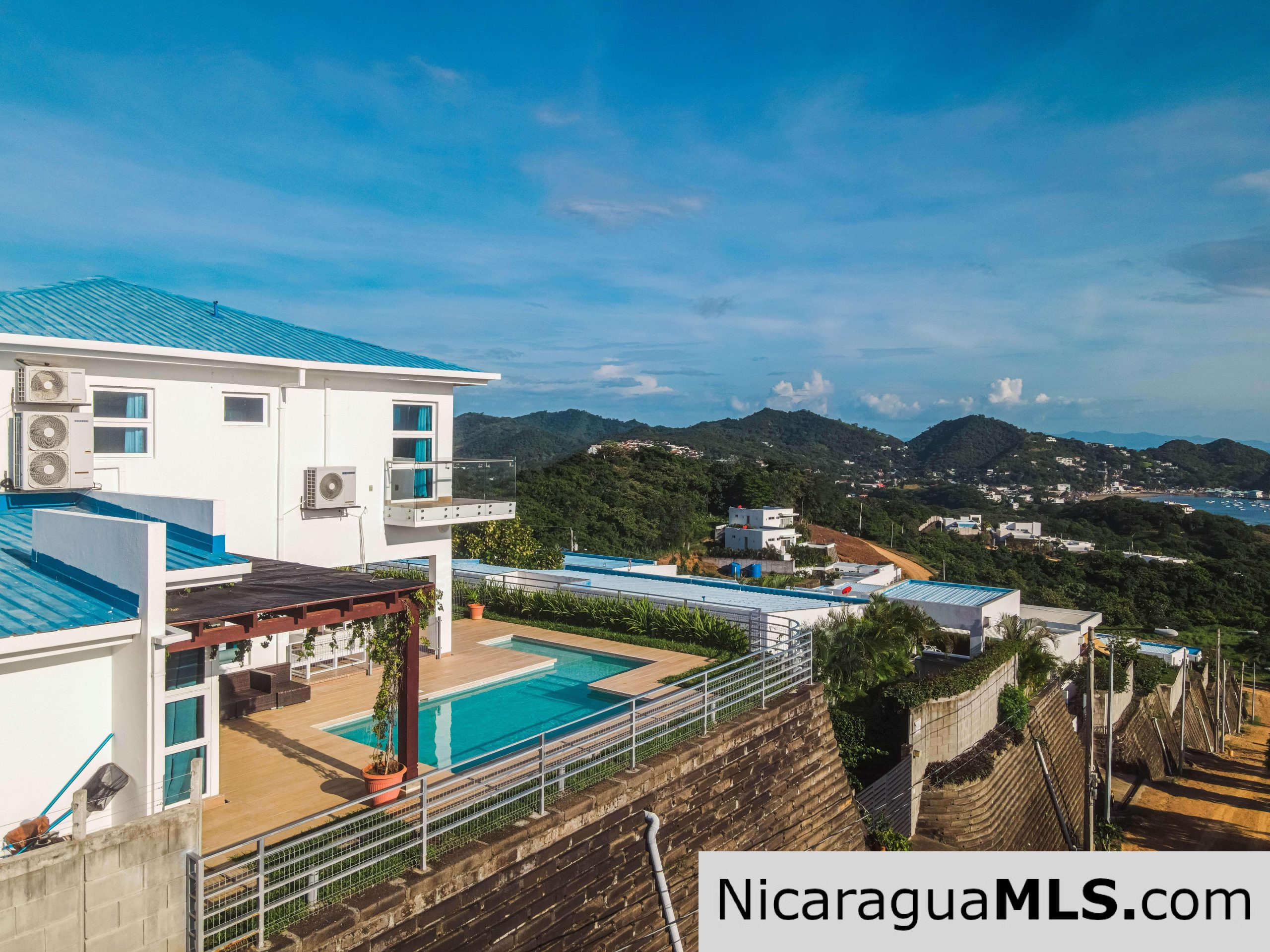 Casa Loma 14- Luxury House/Ocean Views