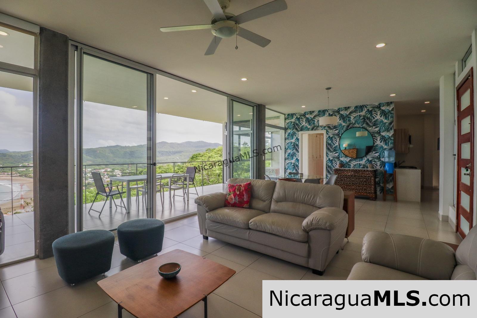 Casa Del Cielo, a turnkey property in Brisas del Pacifico