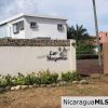 Beachfront House “Las Maragritas” in Guasacate Beach,Tola