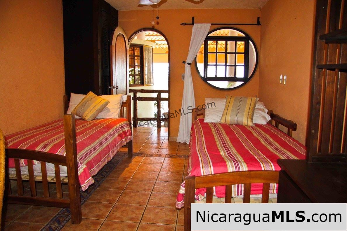 Casa Morada 4 Bedroom House For Rent/Long Term in Los Miradores