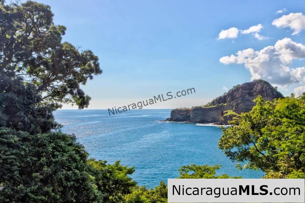 Vista Bahia, four bedroom house in Redonda Bay