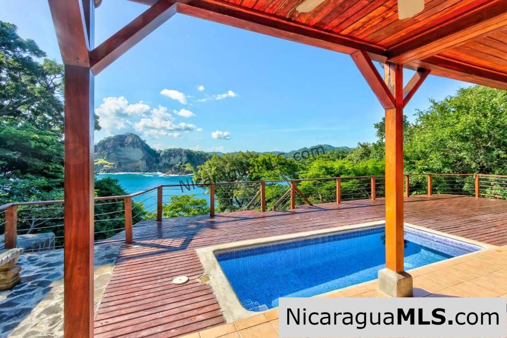 Vista Bahia, four bedroom house in Redonda Bay