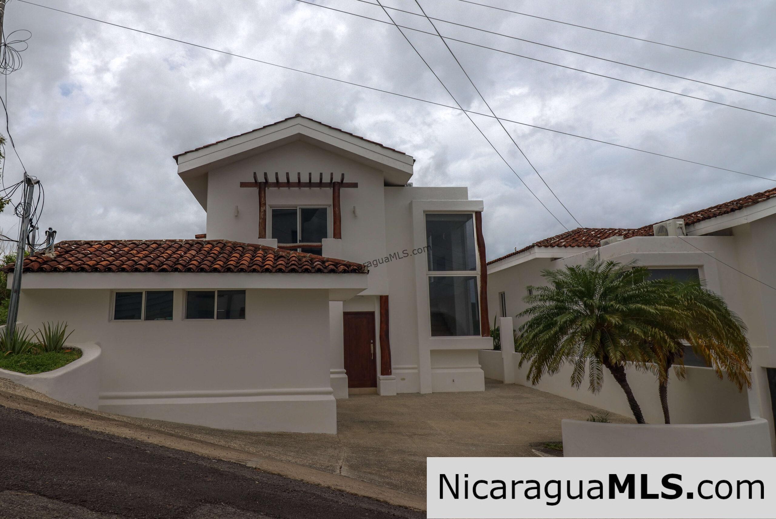 Casa Vista Del Mar In Lomas de San Juan SJDS