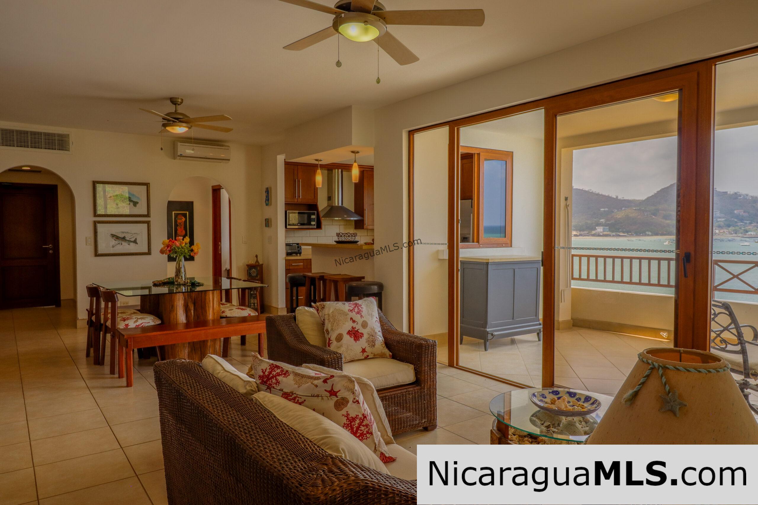 Condo 601C, Beachfront in Town