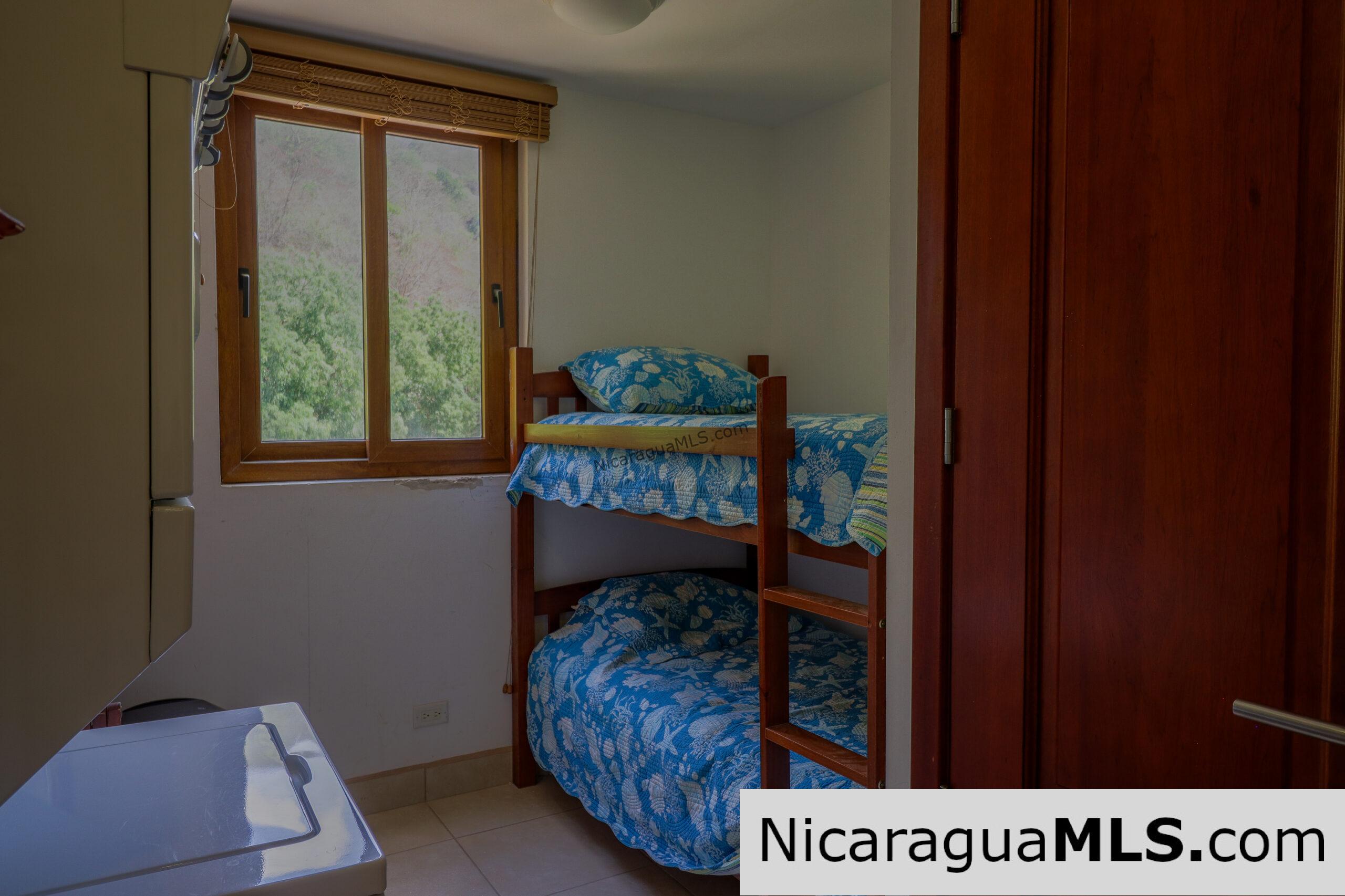 Condo 601C, Beachfront in Town