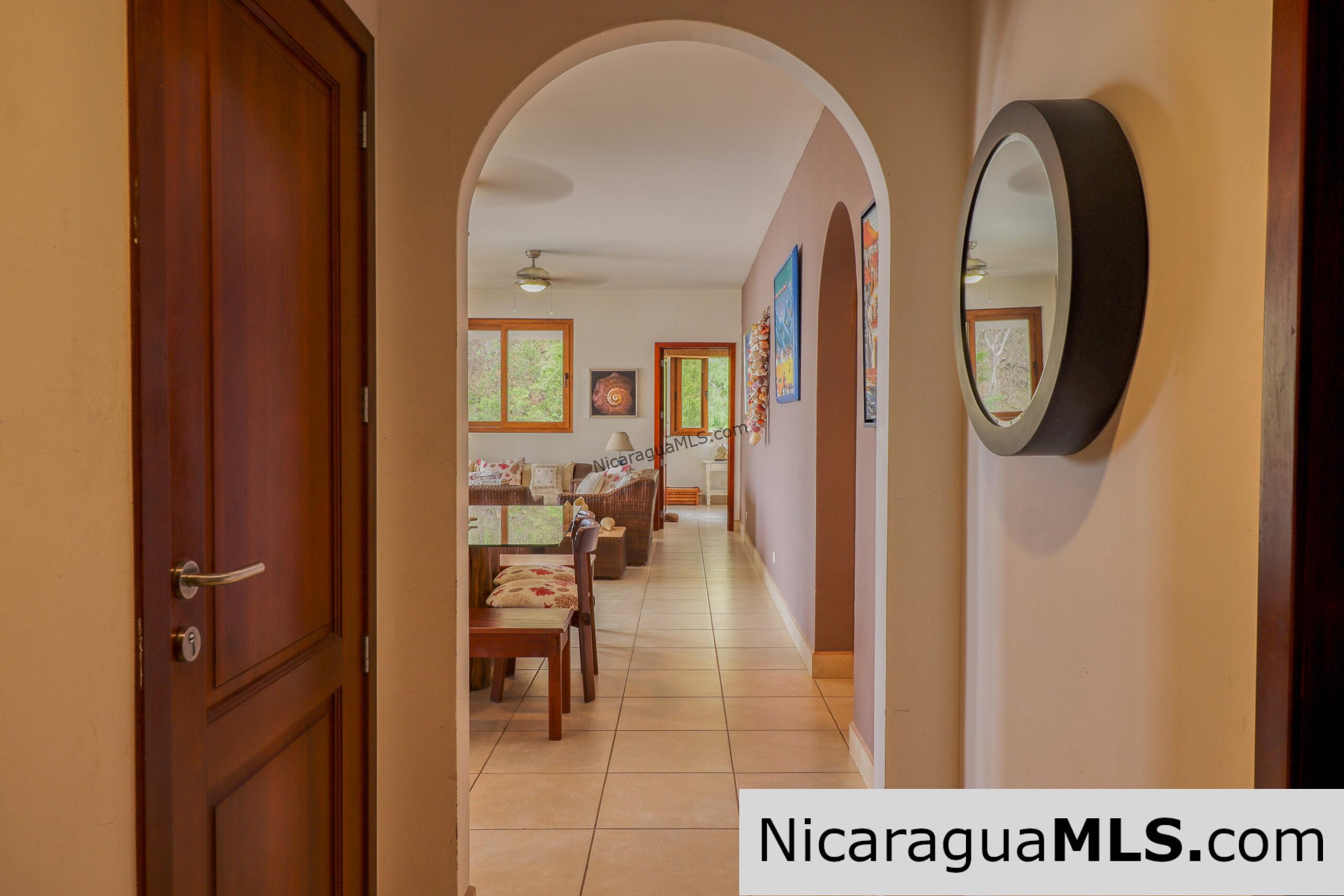 Condo 601C, Beachfront in Town