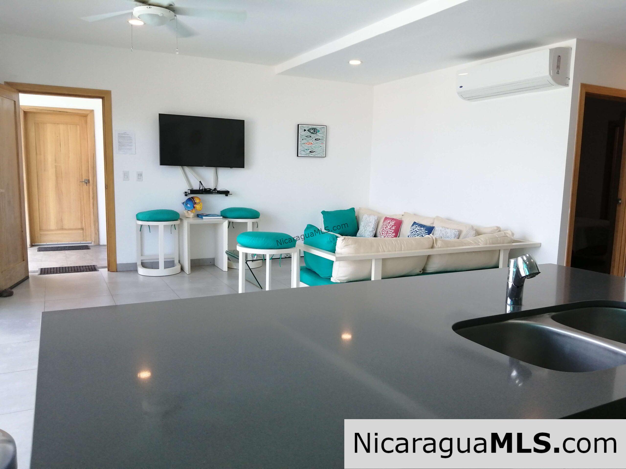 Modern Apartment near the center of town!