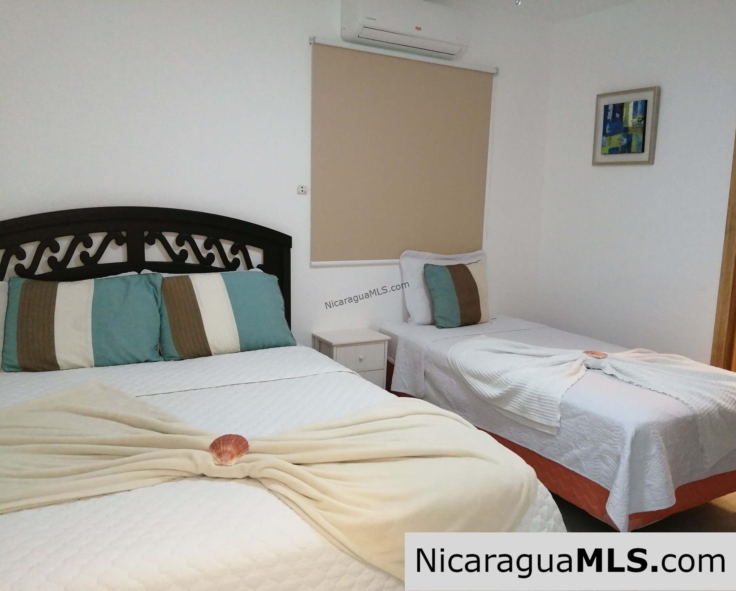 Modern Apartment near the center of town!