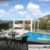 Modern Apartment near the center of town!