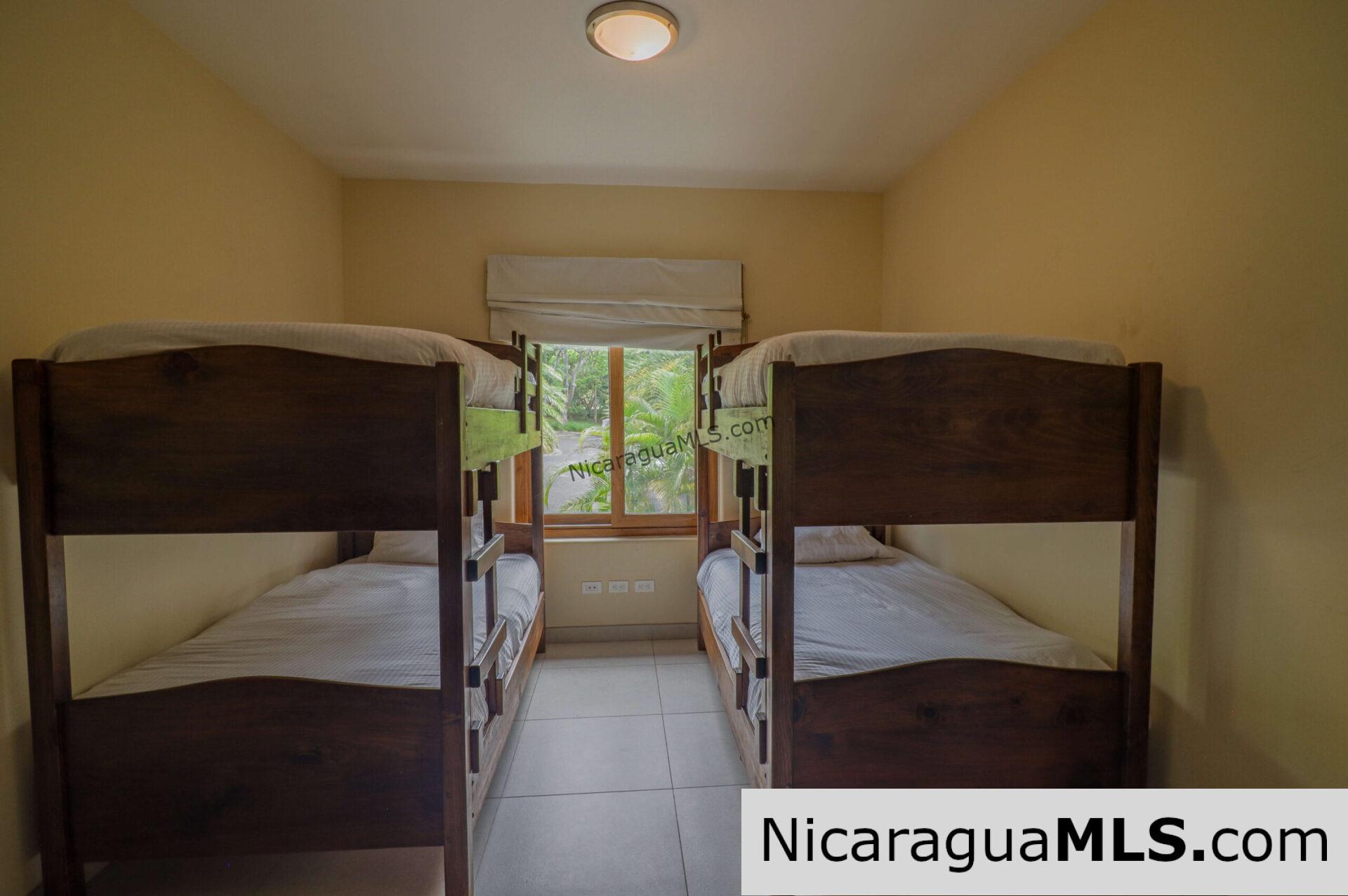 Penthouse Condo F6 in Guacalito de la Isla