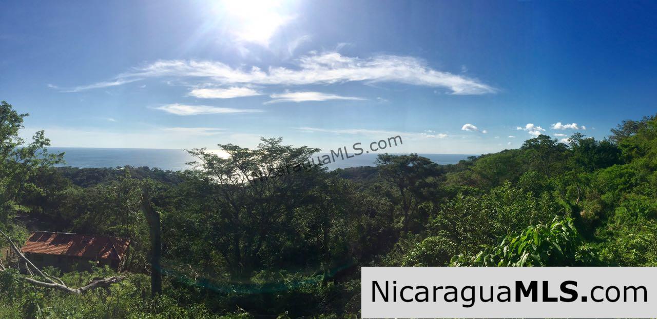 Amazing view over Playa Maderas