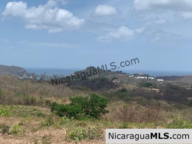 Amazing Ocean Views and Direct Access to Tree Casa Resort