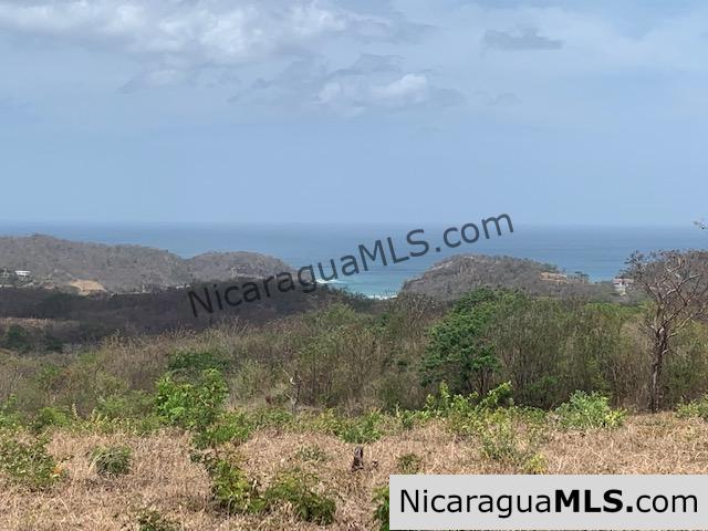 Amazing Ocean Views and Direct Access to Tree Casa Resort