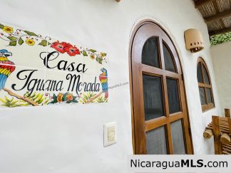 Casa Iguana Morada in Pelican Eyes San Juan del Sur
