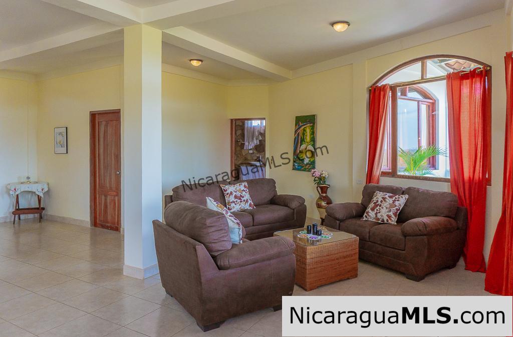 Casa Carmella 5 Bedroom House for Rent at Los Miradores