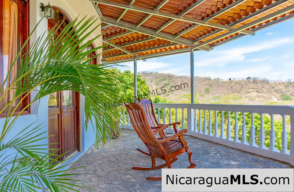 Casa Carmella 5 Bedroom House for Rent at Los Miradores