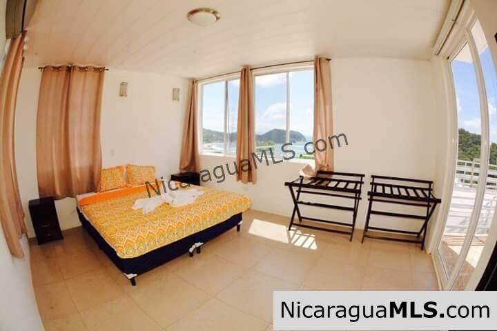 La Luna y el Sol, San Juan del Sur