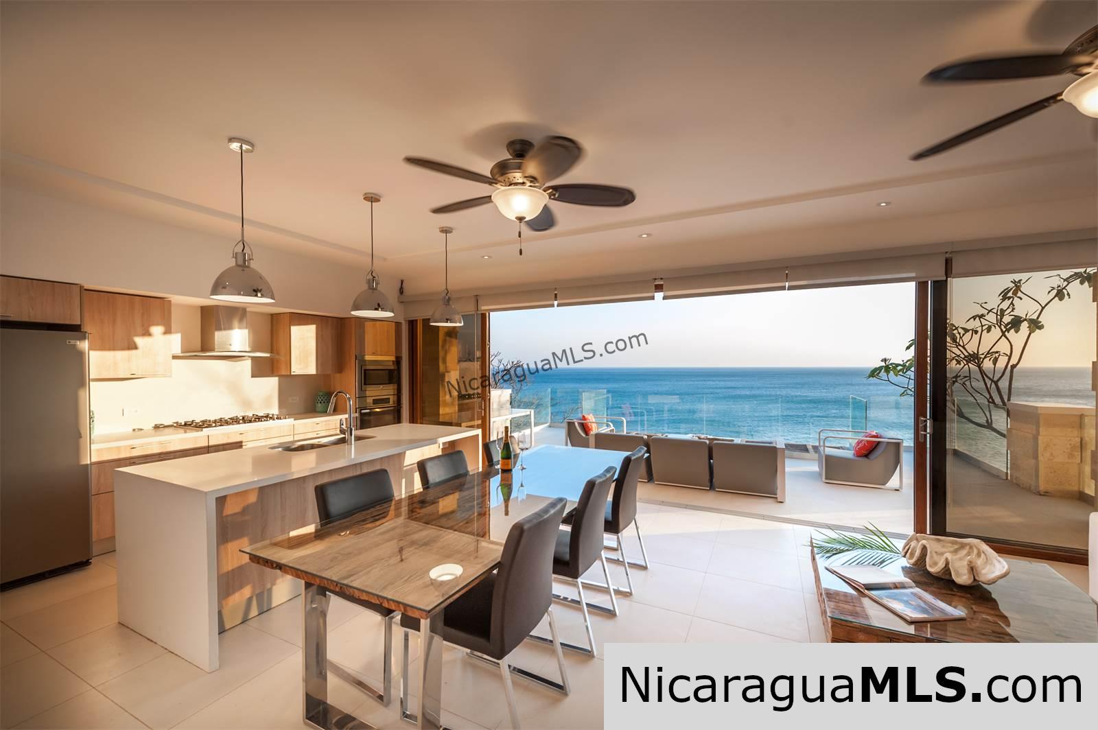 La Joya at Pacific Marlin