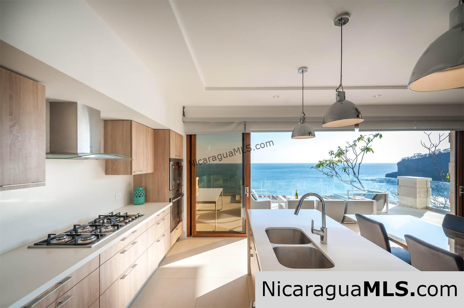 La Joya at Pacific Marlin