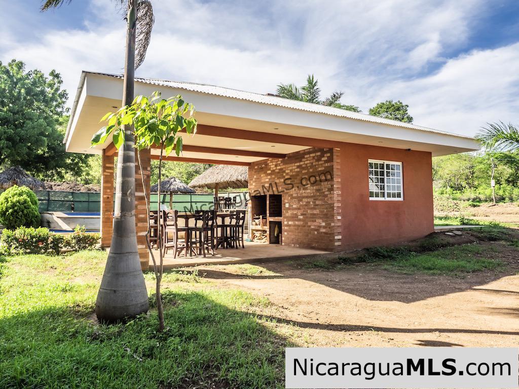 Brand New Las Escadas 2 Bedroom Upper Level Apartment for Rent