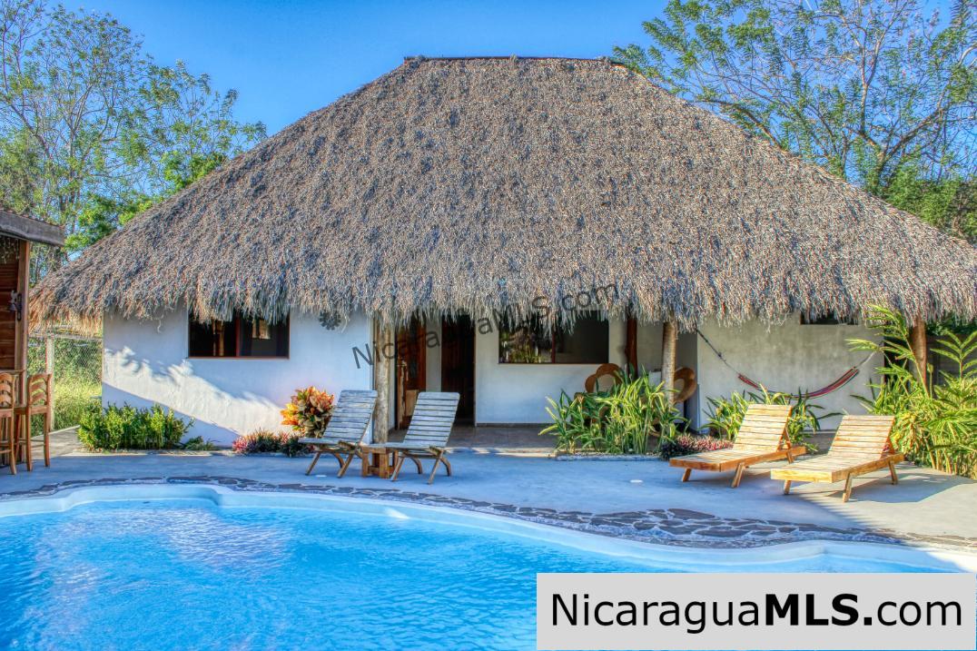 Casa Lazy Days and Cabanas San Juan del Sur